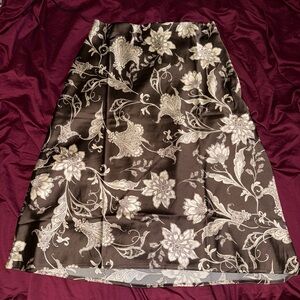 Elegant Floral Brown and White Skirt